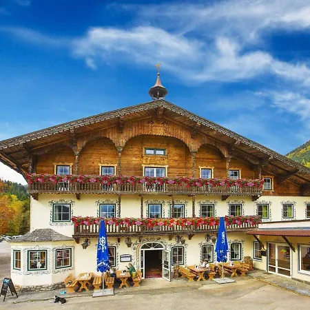 Alpenlodge, 13 דירה תיירזה