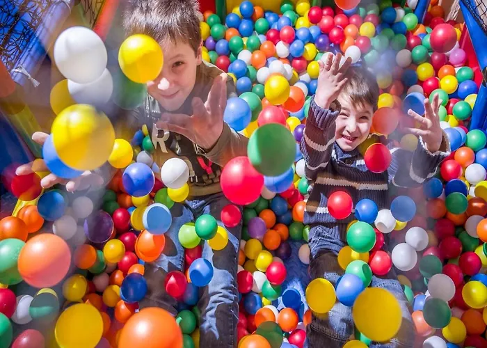 Alpenlodge, 13 شقة